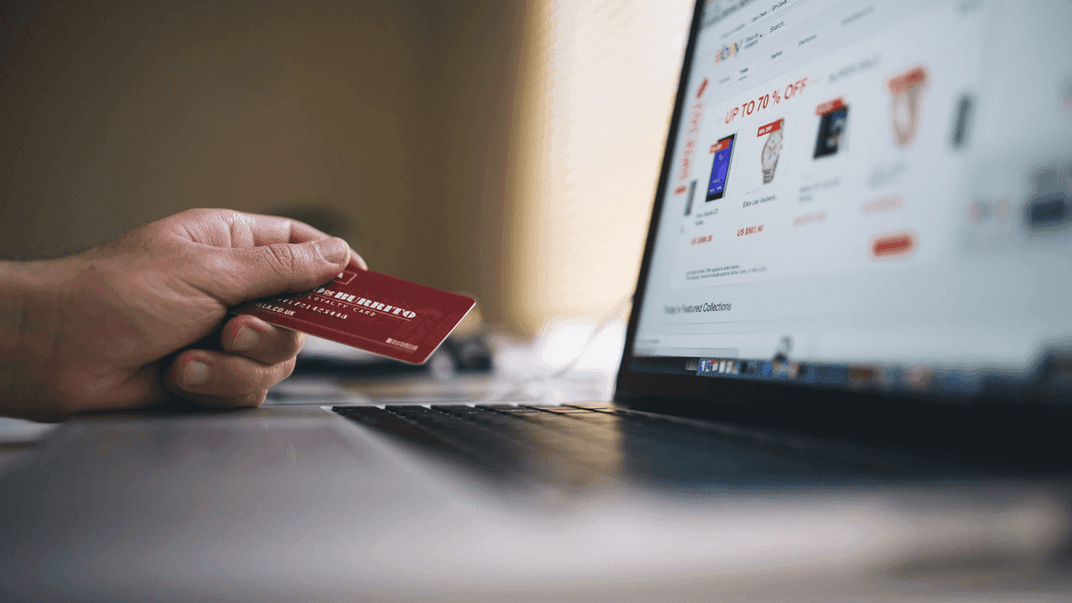How Escrow Protects Both Sides of a Freelance Deal