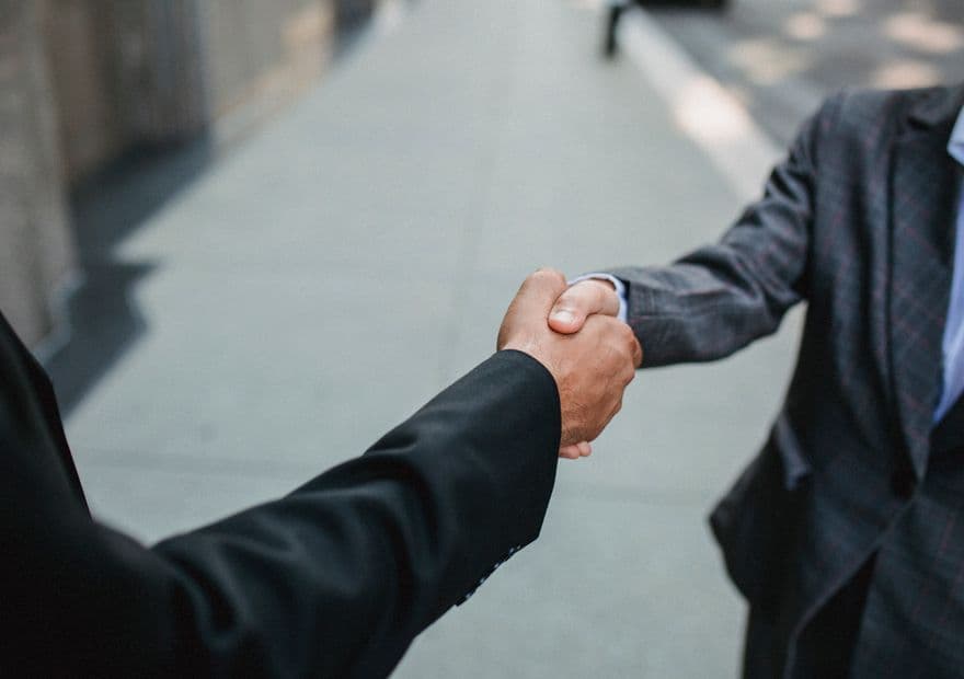 Lead list of 4,000 qualified accounts