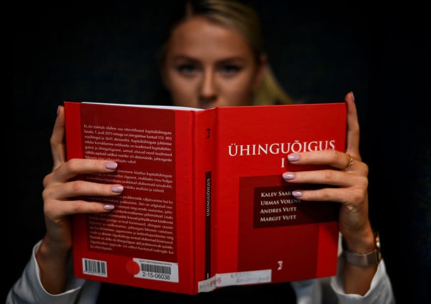Curriculum for a 12-week course